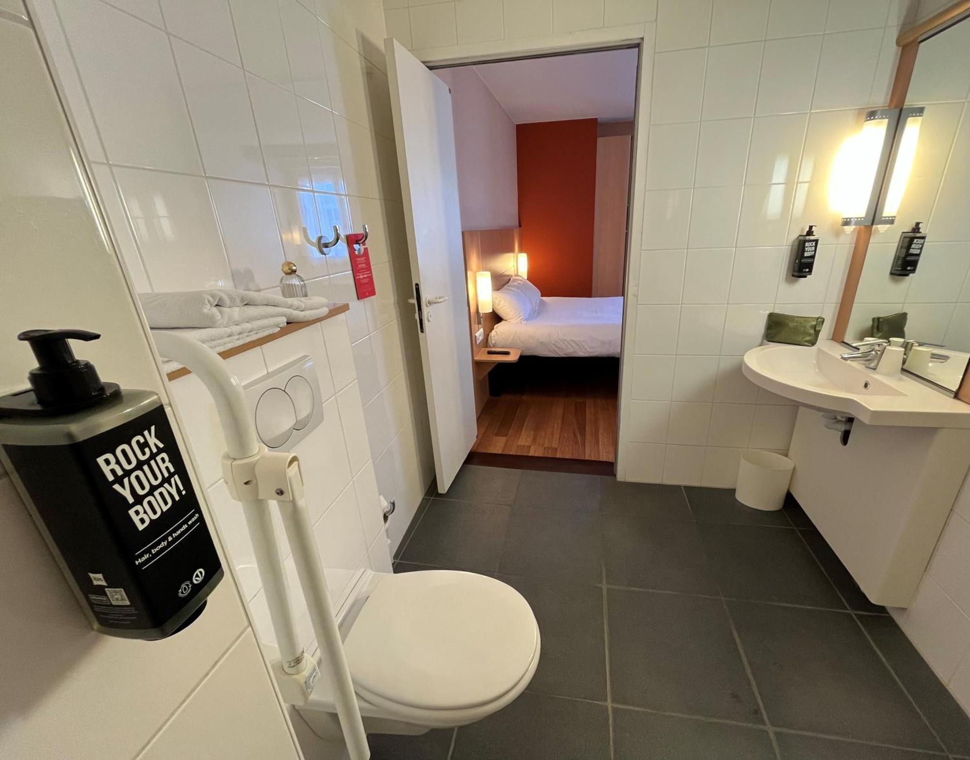 ibis Alençon Otel Dış mekan fotoğraf